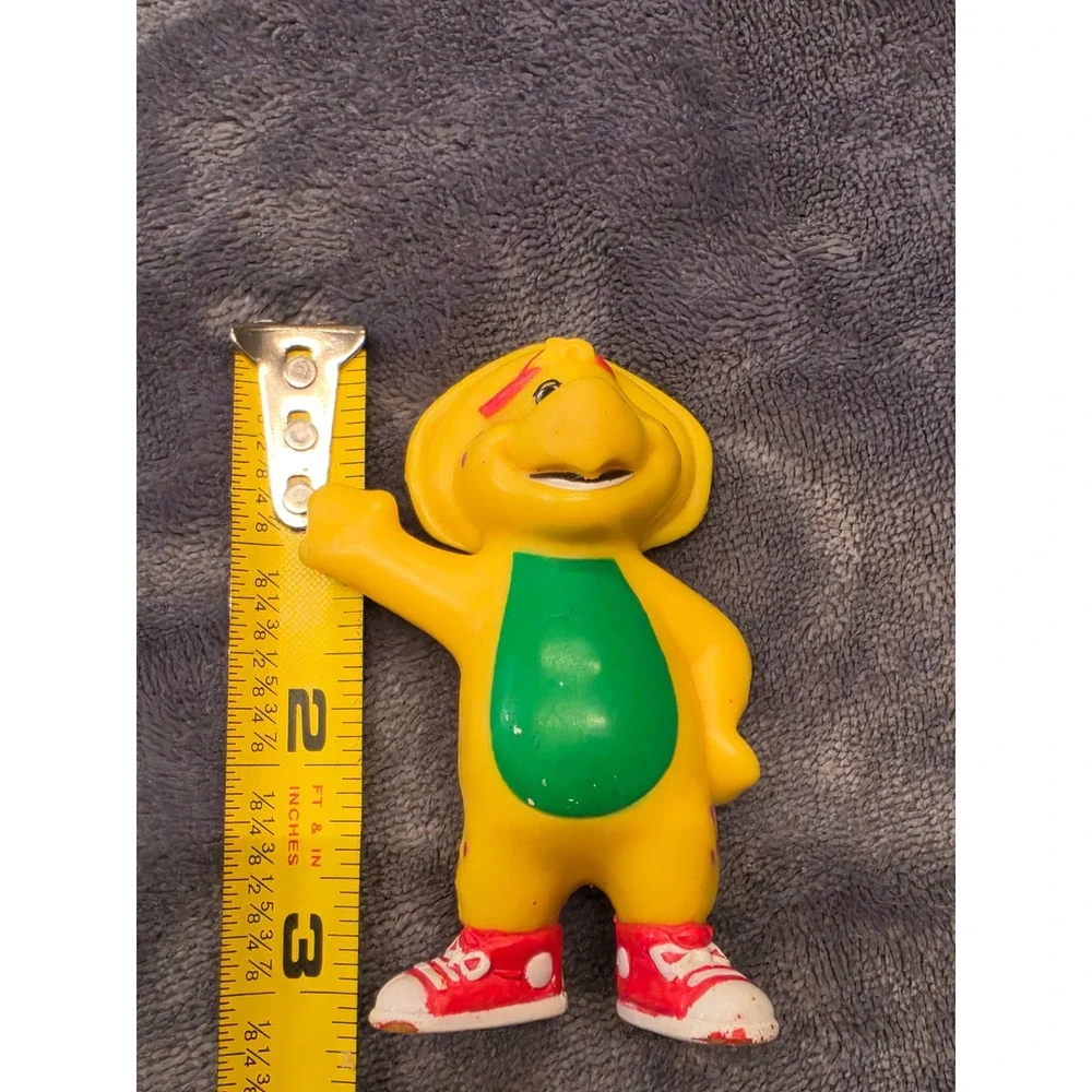 Vintage Barney & Friends BJ Yellow Dinosaur PVC Figure 1993 Lyons Group 3.25